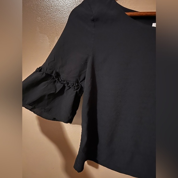 & other stories ruffle sleeve top size 6 - Picture 3 of 3